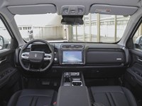 Super Offre 2024 JMC Dadao EV Pickup Volant à Gauche Vente Chaude 410 458 470 501km Camion Standard Longue Portée