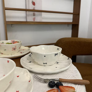 จานเซรามิก8นิ้วของสะสมจานและจานจานจานรูปหัวใจลายดอกไม้ระบายสีด้วยมือสไตล์เกาหลี - Product Image 3