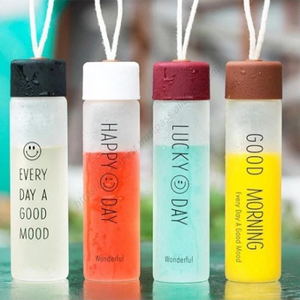 Botella de vidrio esmerilado SQ121 al por mayor, a la moda, sellada, con asa de cuerda para exteriores, transparente, portátil, para agua. - Product Image 5