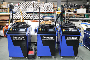 Maxcool Gc-wcc Bibo 1000w/1500w/2000w/3000w Machine de nettoyage continu de la rouille métallique pour bois, pierre et fibre, Nettoyeur laser - Product Image 4
