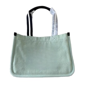 Bolsa de Mano Pequeña y Bonita al por Mayor con Diseño Personalizado, Logotipo Personalizado, Bolsa de Compras de Lona con Tela Gruesa - Product Image 1
