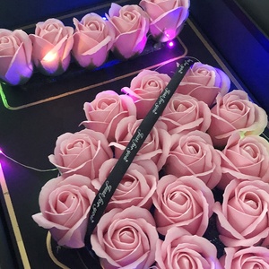 Sapone <span class=keywords><strong>per</strong></span> la festa della mamma 2026 fiori di <span class=keywords><strong>san</strong></span> <span class=keywords><strong>valentino</strong></span> rose regali presentano fiori di sapone scatola <span class=keywords><strong>regalo</strong></span> <span class=keywords><strong>idee</strong></span> <span class=keywords><strong>regalo</strong></span> di <span class=keywords><strong>san</strong></span> <span class=keywords><strong>valentino</strong></span> - Product Image 5