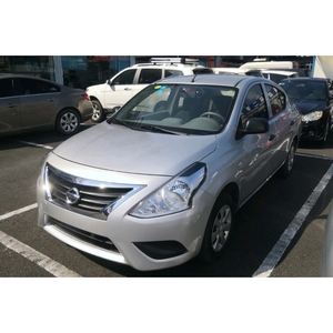 <span class=keywords><strong>Nissan</strong></span> Sunny 1.5L <span class=keywords><strong>d</strong></span>'<span class=keywords><strong>occasion</strong></span> 2017-2018 avec boîte automatique, conduite à gauche, pneus R15, sièges en tissu, caméra de recul - Seconde main - Product Image 1
