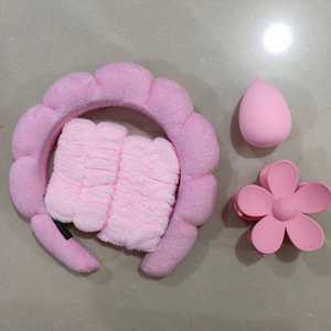 Soft Cable-Knit Cloud Headband & Wristband Set Cute Face Wash Spa Makeup Hair Hoop Handmade Skincare Accessories <b>Gift</b> - Product Image 3