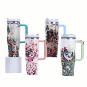 Gobelet isotherme réutilisable en acier inoxydable de 40 oz avec poignée et couvercle à paille, personnalisable avec logo, écologique et compatible porte-gobelet - Product Image 1