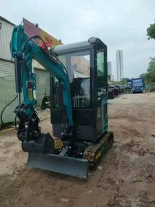 Miniexcavadora de orugas usada de 2 toneladas con certificación CE EPA, superventas para construcción, con acoplador rápido, martillo rompedor y accesorio de barrena, motor Doosan - Product Image 3