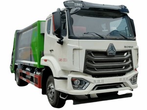 Camión Compactador de Basura Sinotruk HOWO 4X2 de 15m3, Camión de Basura de Compresión de 15cbm y 10 Toneladas en Venta - Product Image 2