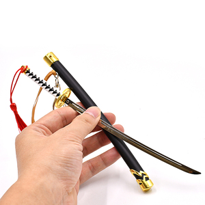 Porte-clés Épée de Jeu Anime Populaire Devil May Cry Yamato en Alliage de Zinc Métallique, 22cm, pour Enfants et Adultes Jouant au Cosplay - Product Image 1