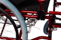 Pliable léger en alliage d'aluminium pour personnes âgées handicapées léger pliant facile à transporter fauteuil roulant autopropulsé à la main