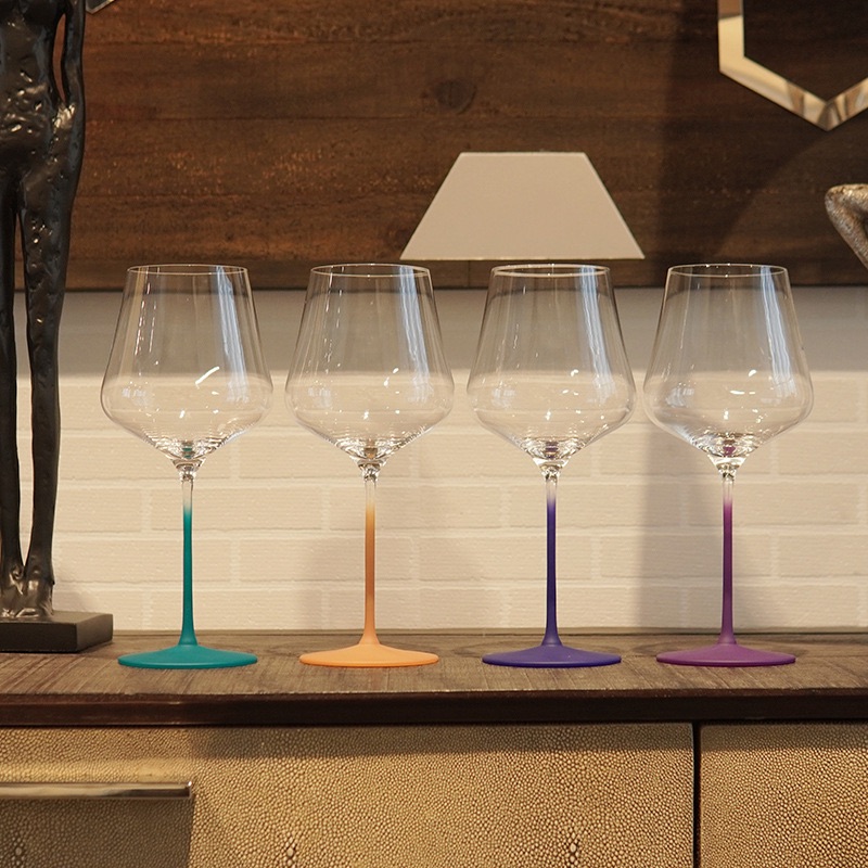 Multiple colors 800~900 ml Frosted color red wine glass sandblasting process crystal glass