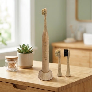 <span class=keywords><strong>Brosse</strong></span> à dents électrique en <span class=keywords><strong>bambou</strong></span> <span class=keywords><strong>rechargeable</strong></span> et écologique, IPX7, ultrasonique, avec têtes recyclables en poils de sanglier et de cheval - Product Image 1