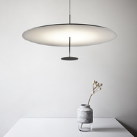 Lustre en métal de style nordique postmoderne, lampe suspendue pour salle à manger, bar, salon, restaurant, avec lumière UFO