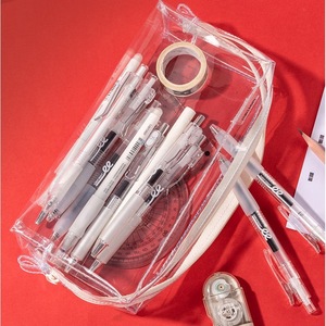 Estuche Transparente para Lápices Deli 66875A, Cuadrado Grande con Cierre, PVC, para Uso Escolar y de Oficina - Product Image 1