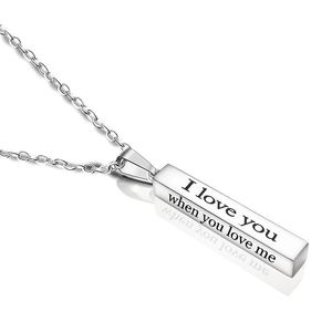 Edelstahl Long Strip Anhänger Halskette Anpassbarer Name Stereo Rod Anhänger Halskette für Paare - Product Image 1