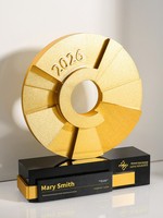 Trophées personnalisés en alliage d'aluminium, médailles haut de gamme, anneaux circulaires élégants en cristal artificiel, récompenses personnalisables pour employés