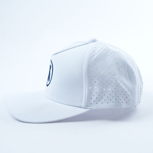 Polyester năm Bảng điều chỉnh Mũ bóng chày cắt laser lỗ <span class=keywords><strong>cap</strong></span> tùy biến cong vành in logo thêu - Product Image 4