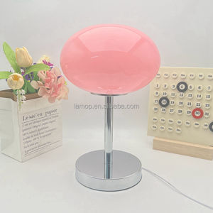 Lámpara de Mesa Ambiental Inspirada en Instagram, Estilo Bauhaus Vintage, Lámpara de Noche Femenina, Lámpara Decorativa para Dormitorio - Product Image 2