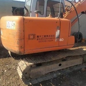 Excavadora Usada Hitachi EX60, Hitachi Shanghai, Hitachi160 Usado de 6 Toneladas, Excavadoras de Orugas Japonesas Rojas con Motores 6000 Ltd. - Product Image 4