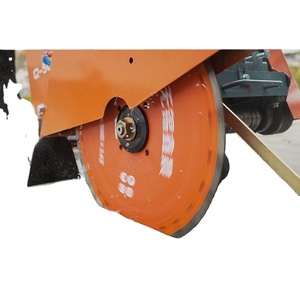 1. Scie à béton à essence avec une profondeur de coupe de 0 à 180 mm - Product Image 1