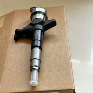 23670 30440 Injector - High-Quality Diesel Fuel Injection Valve
