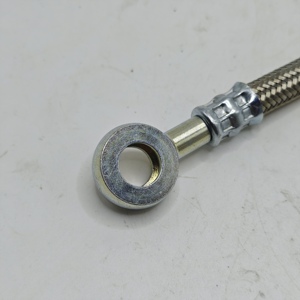 Tubo de entrada de aceite para bomba de vacío de alta calidad OE 4D32T30-52100 para motor Xinchai 4D32T30, diseñado para durabilidad y uso en aplicaciones industriales. - Product Image 3
