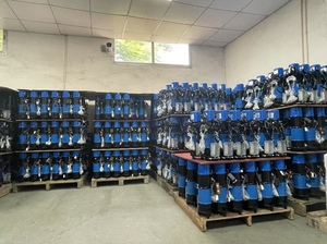 Moteur <span class=keywords><strong>de</strong></span> <span class=keywords><strong>porte</strong></span> automatique moderne en gros, AC 800 kg, avec fil <span class=keywords><strong>de</strong></span> cuivre, pour <span class=keywords><strong>porte</strong></span> <span class=keywords><strong>de</strong></span> <span class=keywords><strong>garage</strong></span> à enroulement - Product Image 3