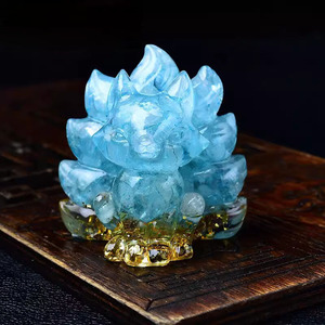 批发环保雕刻疗愈石动物树脂水晶碎石九尾狐雕像摆件 Pellocci - Product Image 5