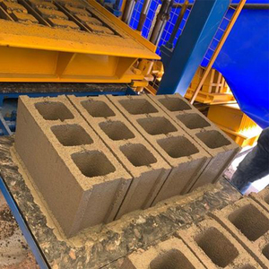 <span class=keywords><strong>M</strong></span>áquina Hidráulica para Fabricar Ladrillos QT4-15, Usine De Production De Briques, <span class=keywords><strong>M</strong></span>áquina para Fabricar Bloques - Product Image 4