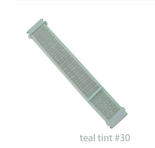 สีเขียวอมฟ้า