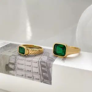 Anéis dourados de luxo 18k, anéis esmeralda verde e quadrados, de aço inoxidável, pedra preciosa de diamante cz para mulheres e meninas, joias para dedos