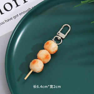 Llavero de goma de simulación creativa con modelos de comida: carne de barbacoa, bigote de calamar, maíz, y colgante de coche, para cumpleaños infantiles - Product Image 6