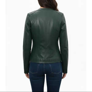 Chaqueta de Piel de Oveja Verde Hecha a Mano con Corte Personalizado para Mujer, con Forro de Algodón, Edición Elegante, Minimalista y Moderna - Product Image 4
