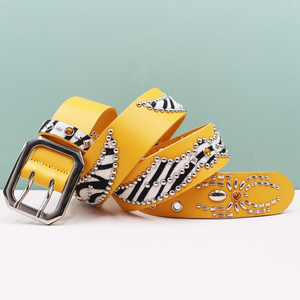 Cinturón de Diseño Personalizado de Lujo Estilo Punk con Detalles Tachonados, Estilo Urbano y Toque Vaquero, una Cintura Distintiva de Marca - Product Image 6