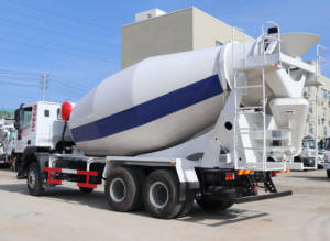 Caricatore di calcestruzzo camion per la vendita 12CBM betoniera fabbricazione di fabbrica HUAYI betoniera camion - Product Image 6