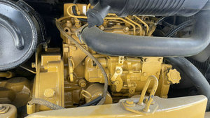 Mini-excavatrice sur chenilles hydraulique Cat303CR en excellent état avec moteur d'origine MOOG, modèle 2024, provenance du Japon - Product Image 5