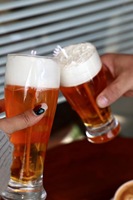 Vela Aromática Personalizada con Aroma a Cerveza de Mantequilla en Vaso de Vidrio 672g, Vela de Regalo Novedosa para Bar, Fiesta, Decoración del Hogar, Pedidos Mixtos, OEM, Marca Privada