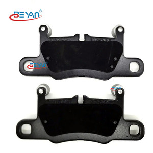 BEYAN Usine <span class=keywords><strong>Prix</strong></span> De Gros Plaquettes De Frein (Essieu Avant) 4K0698151AE 4K0698151L 4K0698151R 9J1698151F 9J1698151G pour Audi <span class=keywords><strong>Porsche</strong></span> LISTENTO - Product Image 2