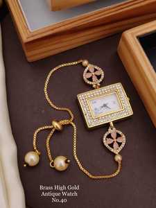 Juego de pulsera de reloj de lujo personalizado con excelente servicio para damas disponible a precio mayorista de <span class=keywords><strong>India</strong></span> - Product Image 3