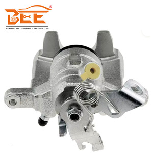 Étrier <span class=keywords><strong>de</strong></span> <span class=keywords><strong>frein</strong></span> pour Renault 4414623 4418034 7701056166 7711135704 9199259 93174805 93192386 4401100QAC 343286 530281 BHT264E - Product Image 2
