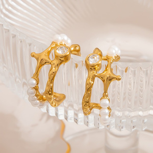 Pendientes de Perlas con Forma de Ancla, Color Oro de 18K, Acero Inoxidable, para Uso Diario - Product Image 3