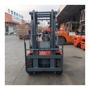 Série H3 Forte capacité d'escalade Chariot élévateur à combustion interne 3 tonnes 3.5 tonnes - Product Image 1