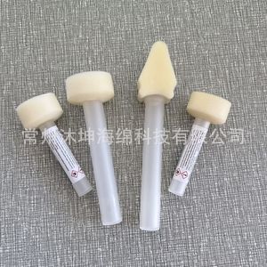 แปรงฟองน้ำสำหรับทายา Munkcare รุ่น MK201 ด้ามจับพลาสติกสำหรับฆ่าเชื้อและทำความสะอาด - Product Image 1