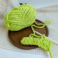 Fil chenille pour tricot à la main, vente en gros d'usine, 100% polyester, fil fantaisie super doux, fil chenille épais pour tricot à la main