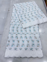 Tissu en dentelle suisse nigériane multicolore, tissu en coton brodé avec des strass pour les tenues traditionnelles