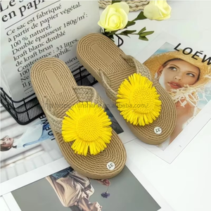 Wholesale New Linen Comfort Lady Luxury <b>Slippers</b> Breathable Home Fashion Flip Flops <b>Slipper</b> Simple Designer Women <b>Slippers</b> - Product Image 3