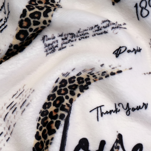 ผ้ากำมะหยี่เนื้อนุ่มสำหรับเสื้อคลุมและเสื้อผ้าเด็กผ้าโพลีเอสเตอร์พิมพ์ลายดิจิตอลแบบกำหนดเอง - Product Image 3