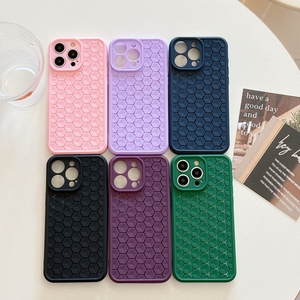 Le plus récent étui de téléphone respirant à dissipation thermique pour Apple iPhone 15 Pro 14 13 12 11 XR XS MAX couverture arrière en tpu mat - Product Image 2
