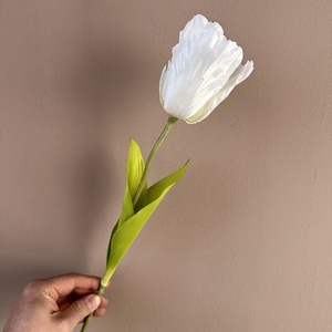 Ramo de Tulipanes de Seda Hechos a Mano, Flores Artificiales Realistas para Decoración del Hogar, Bodas y San Valentín - Product Image 5