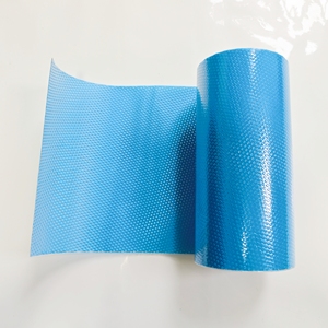 Rouleau de gel de silicone auto-adhésif transparent perforé de qualité industrielle, respectueux de la peau, pour pansements - Product Image 5