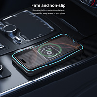 Chargeur sans fil antidérapant D13 pour allume-cigare de voiture avec ports USB et Type-C compatible iPhone Samsung Huawei Xiaomi